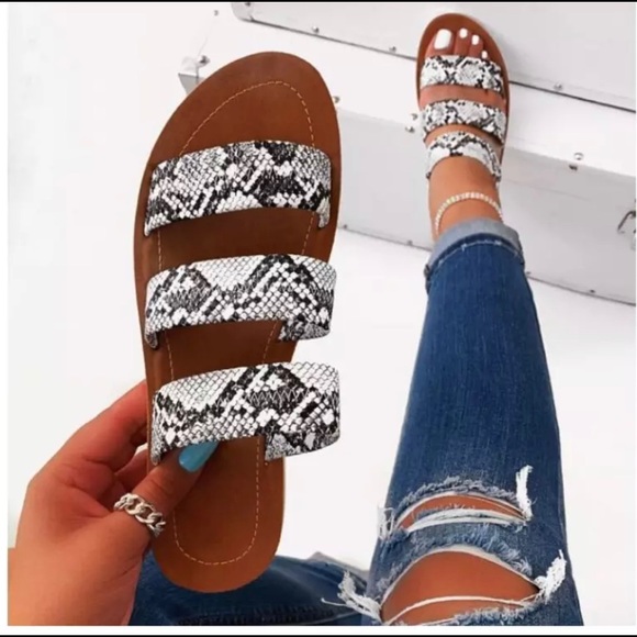Snake Print Beach Sandals - Picture 1 of 5